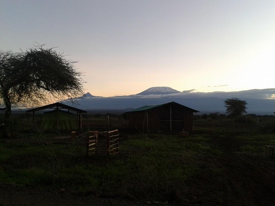 We4Kenya Guesthouses Amboseli Exterior foto