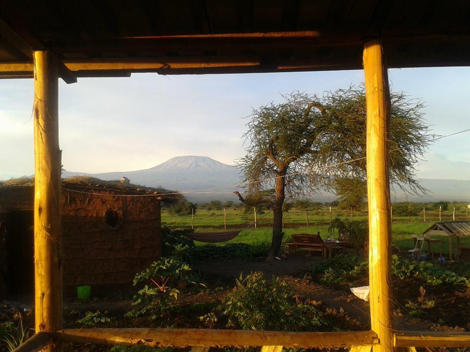 We4Kenya Guesthouses Amboseli Exterior foto